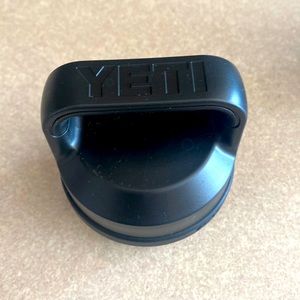 Yeti Rambler chug top NEW